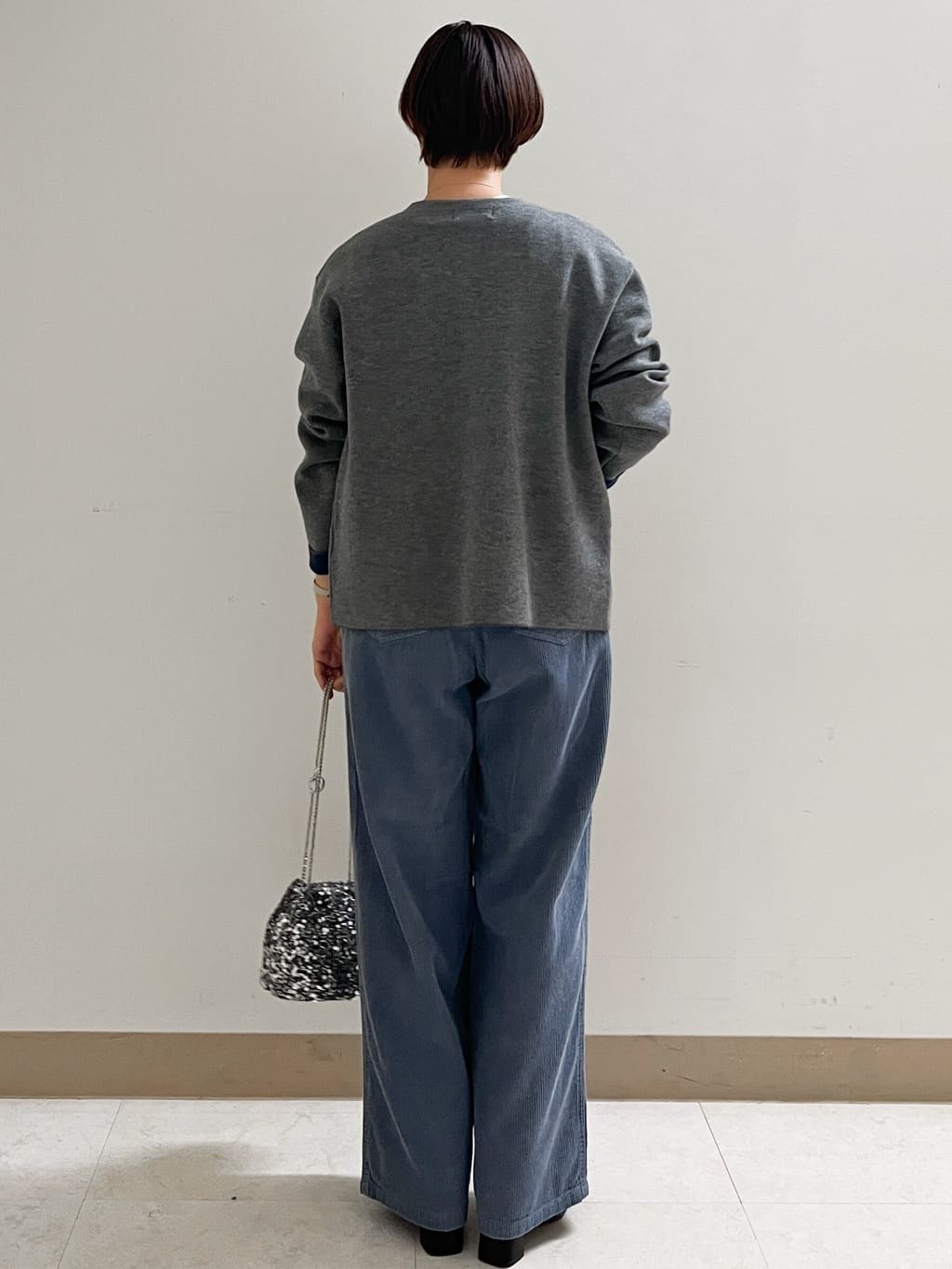 あかねさんの「OPAQUE.CLIP｜ロングロゴTシャツ【洗濯機OK】」を使ったコーディネート