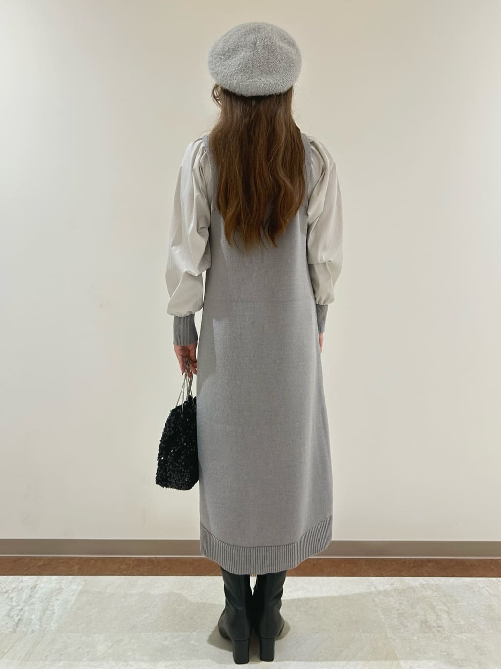 ゆめさんの「grove｜一枚で華やぐ、袖布帛ケーブルニットワンピース」を使ったコーディネート