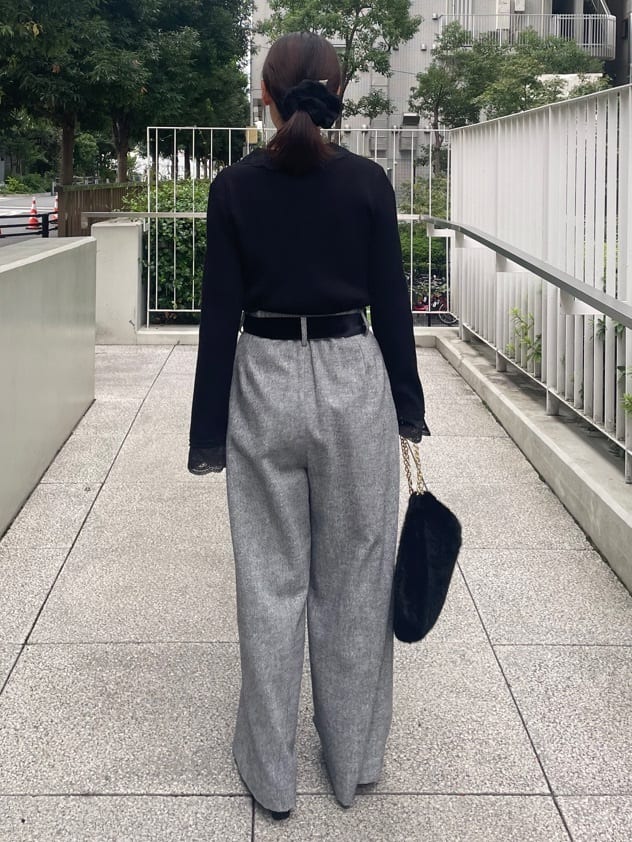 abeさんの「Couture brooch｜フェイクファーチェーンバッグ」を使ったコーディネート