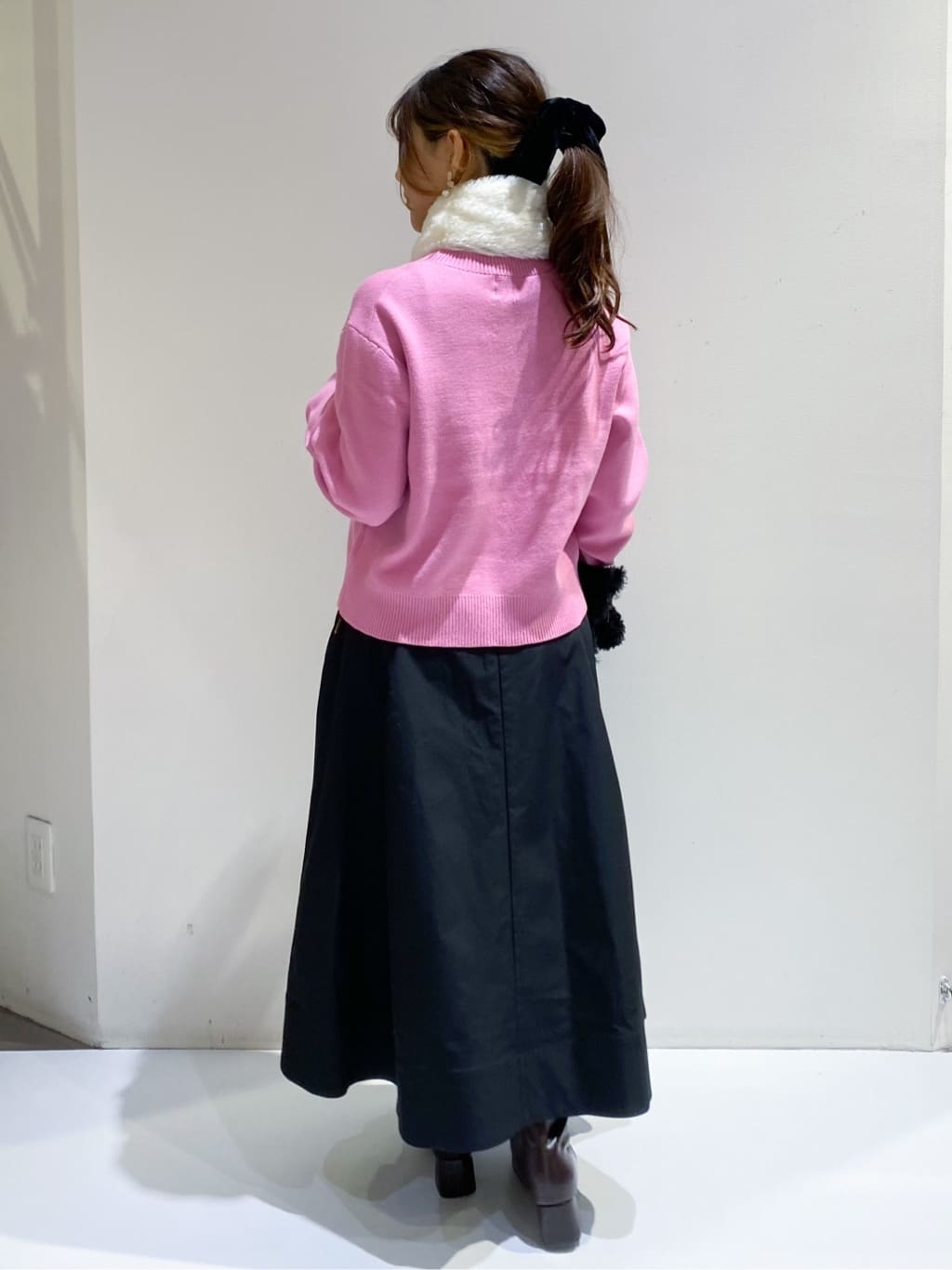 ちぃさんの「OPAQUE.CLIP｜チェーン刺繍ロゴニット【洗濯機OK】」を使ったコーディネート