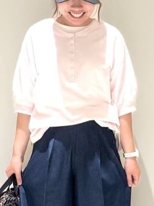 Liriさんの「Dessin｜【360度可愛い/前後2WAY/洗える】ライトコットンヘンリーカットソー」を使ったコーディネート
