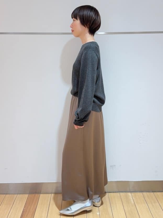 あやさんの「UNTITLED｜【きれいめ/洗える】ラメ入りワイドボートネックニット」を使ったコーディネート