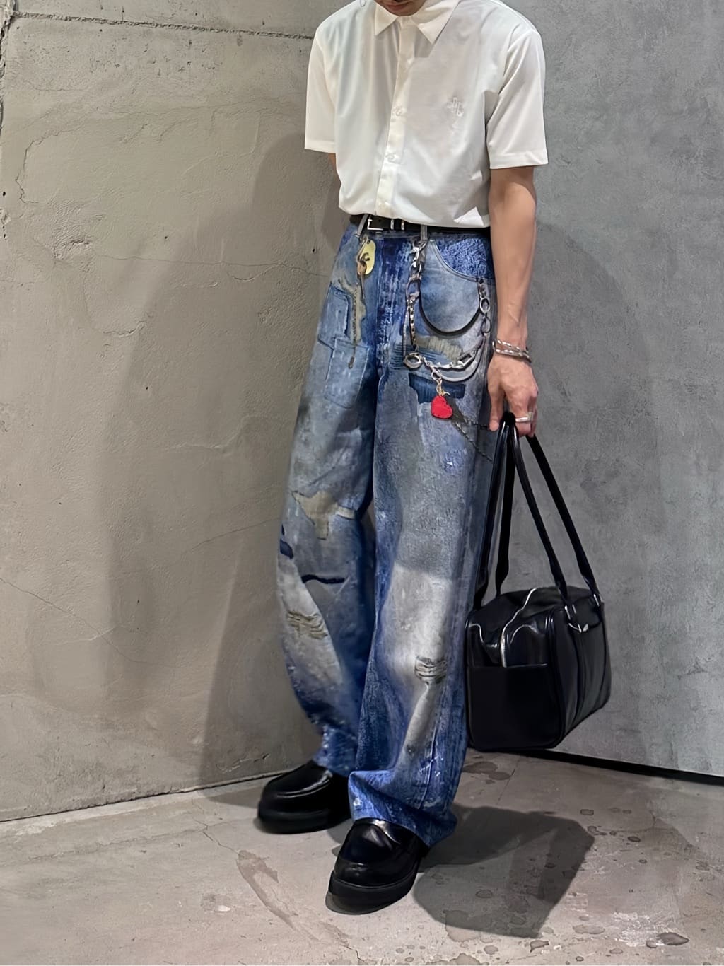 岡崎喬太さんの「tk.TAKEO KIKUCHI｜」を使ったコーディネート