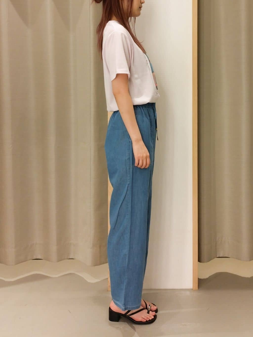 ミリさんの「THE SHOP TK｜フォトアソートTシャツ【接触冷感/UV/毛玉になりにくい/洗濯機OK】」を使ったコーディネート
