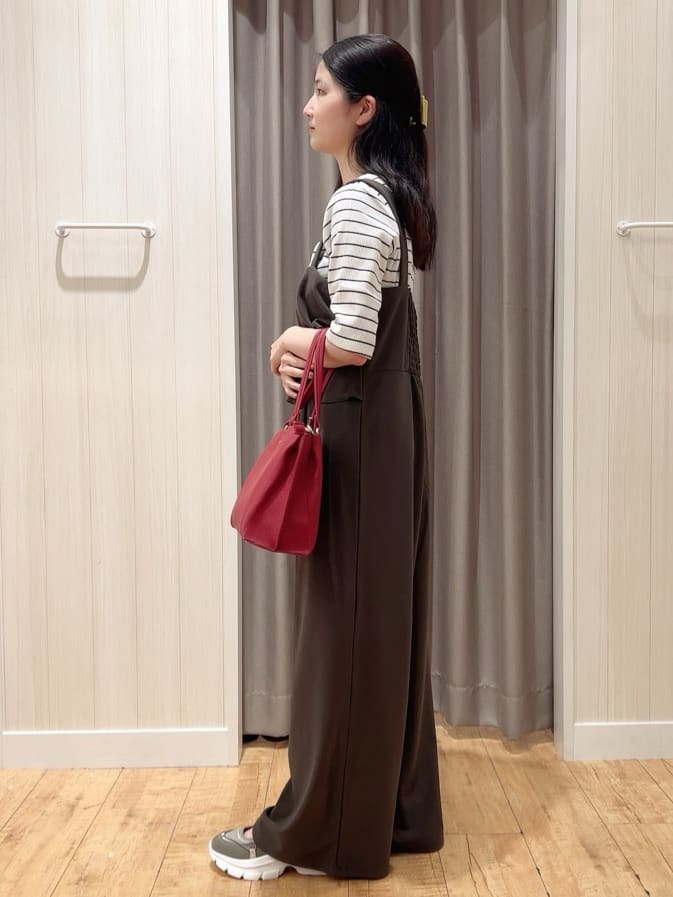 moneさんの「SHOO･LA･RUE｜【S-LL】女性らしさ漂うハートネック テレコ5分袖トップス」を使ったコーディネート
