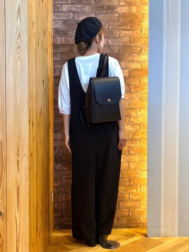 mieさんの「SHOO･LA･RUE｜【前後2WAY/洗える】さらっと着られるサロペット」を使ったコーディネート