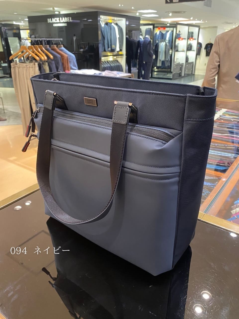 小南大和さんの「TAKEO KIKUCHI｜スマートキャリートートバッグ」を使ったコーディネート