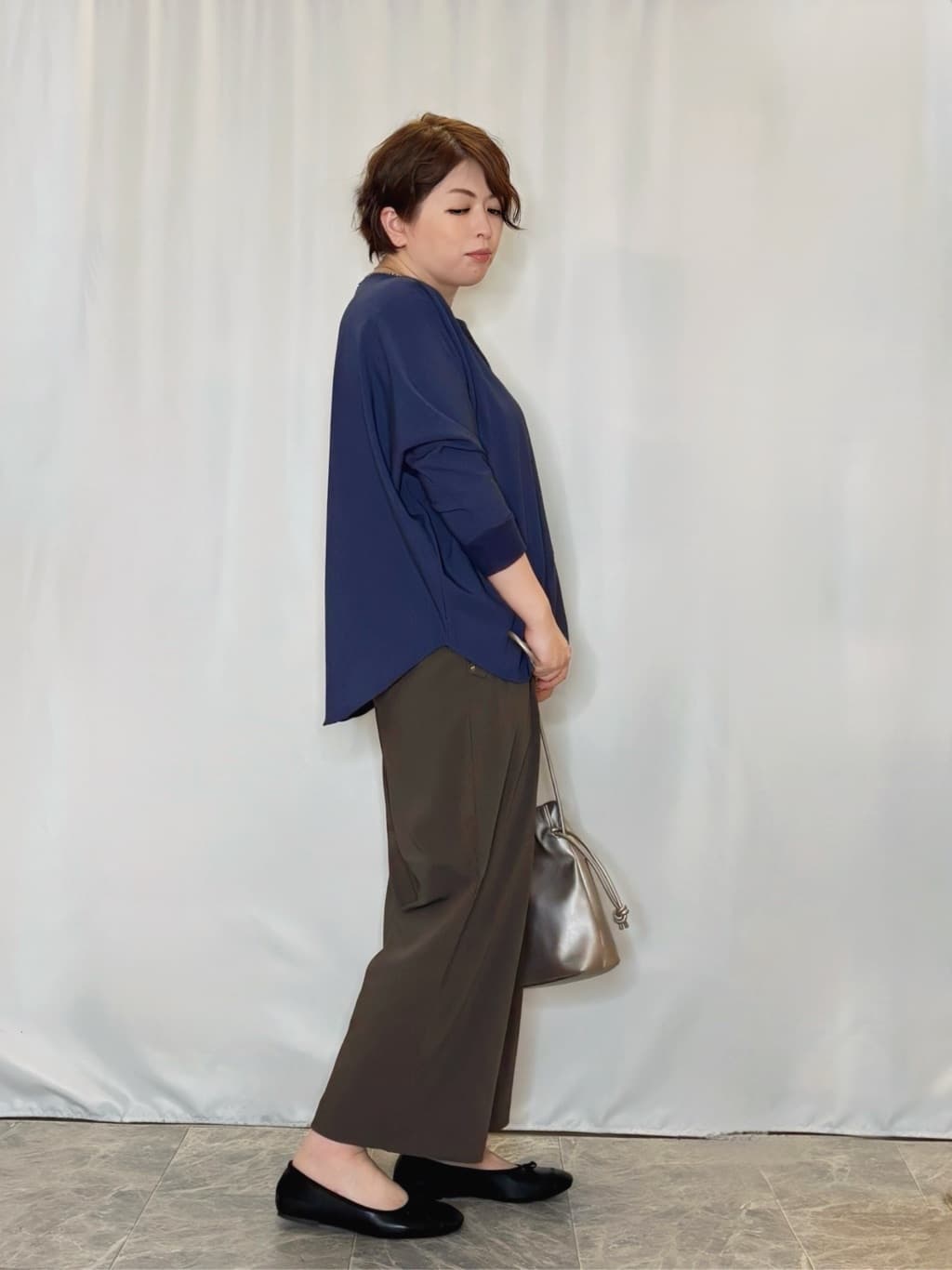 たみさんの「SHOO･LA･RUE｜【着丈選べる/S-LL】触れる度ひんやり ゆるきれい イージーワイドパンツ」を使ったコーディネート