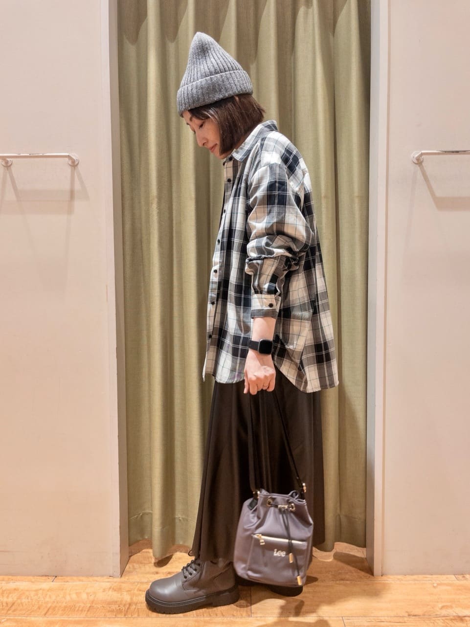 fukuiさんの「SHOO･LA･RUE｜【洗濯機可/S-LL】程よい抜け感 大人のチェックシャツ」を使ったコーディネート
