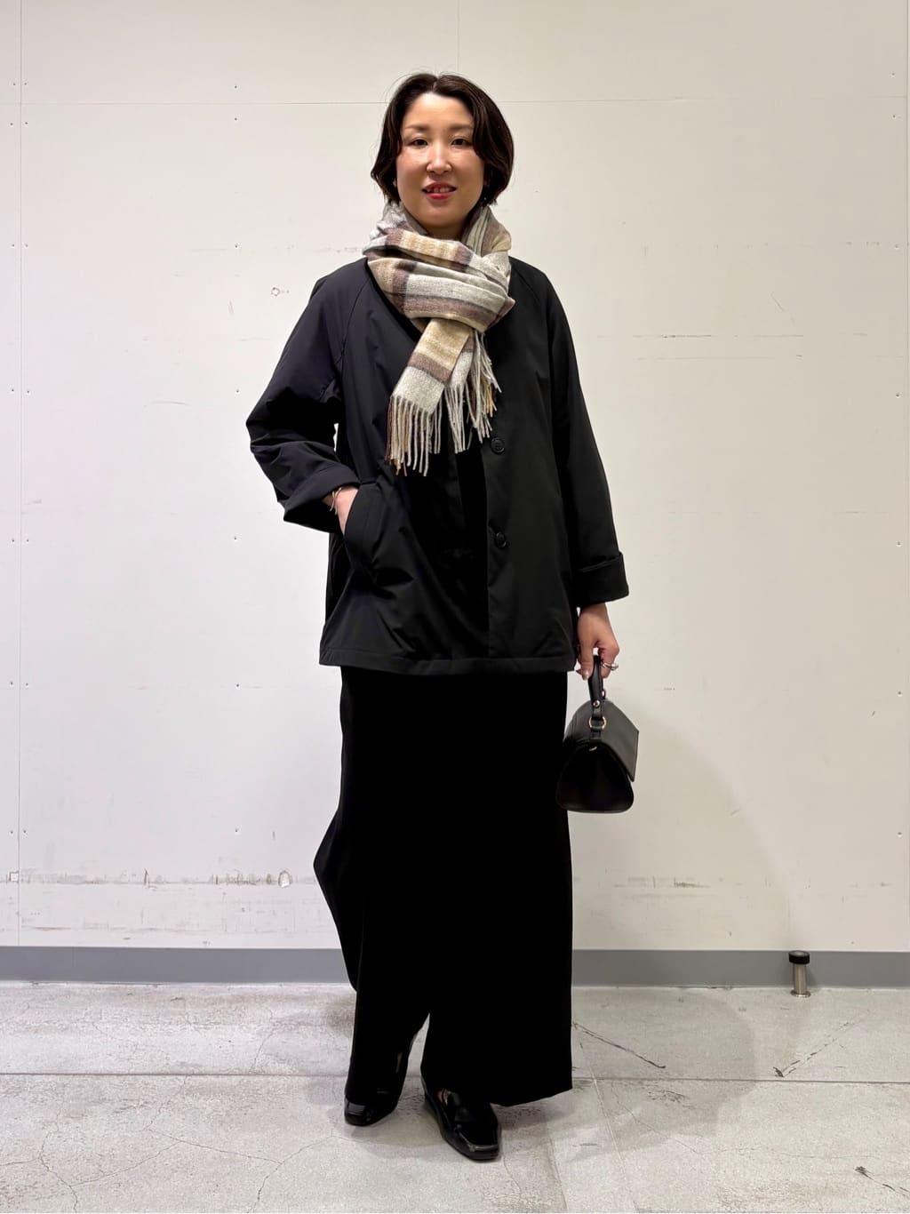 yuriさんの「INDIVI｜【トレンド／スタイルアップ】ストレッチコンビネゾン」を使ったコーディネート