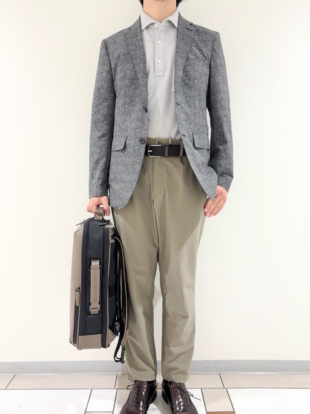 及川さんの「TAKEO KIKUCHI｜【抗菌防臭】COOL DOTS（R）ドビープリント ジャケット」を使ったコーディネート