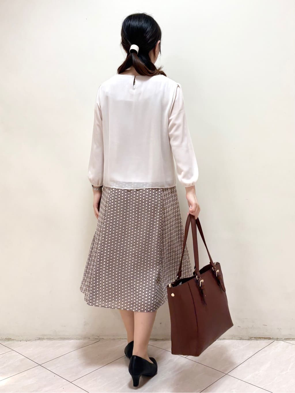 mikiさんの「Reflect｜【SS-4Lサイズ】ピンタック&times;スカラレースブラウス」を使ったコーディネート