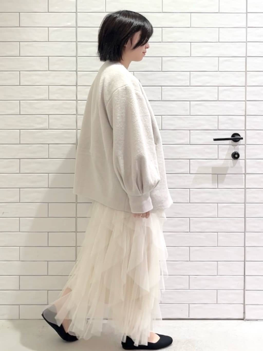 しおりさんの「OPAQUE.CLIP｜フリルドッキングトップス【洗濯機OK】」を使ったコーディネート