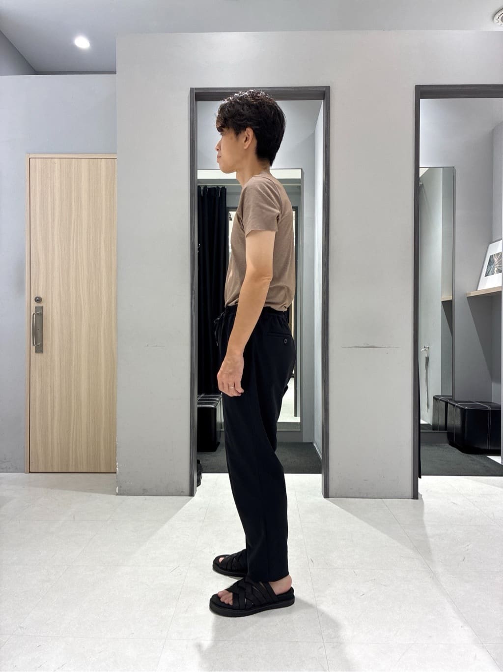 わいずみさんの「TAKEO KIKUCHI｜【COOL CITY WEAR】エアートール ポロシャツ /接触冷感・通気性」を使ったコーディネート