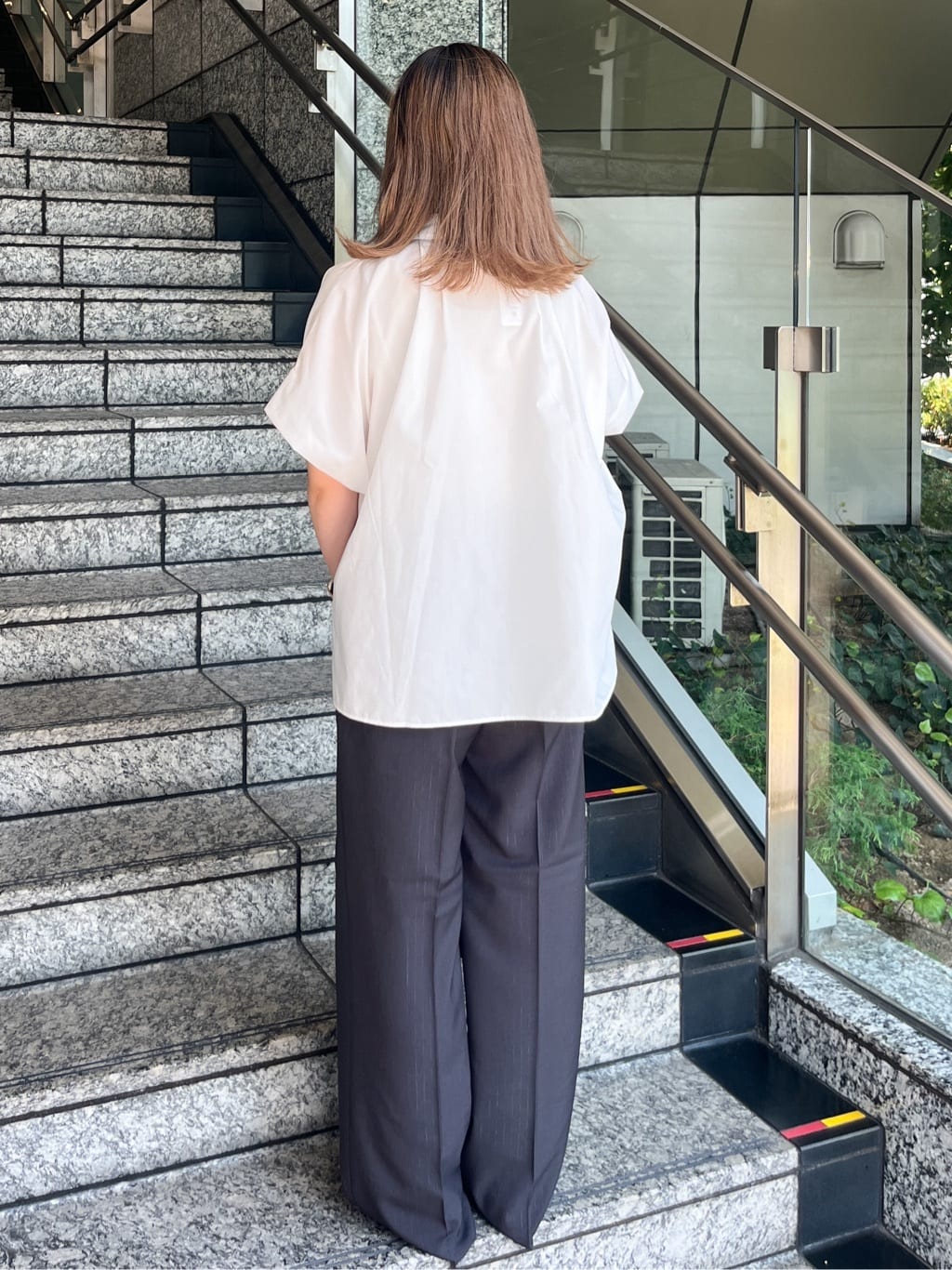 HANNAさんの「OPAQUE.CLIP｜《andGIRL掲載》リラクシーシャツ【洗濯機洗い可】」を使ったコーディネート