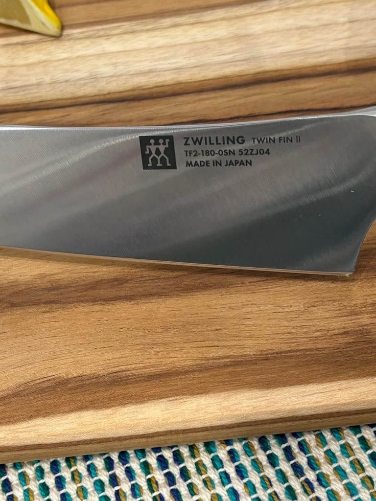 YUKOさんの「212 KITCHEN STORE｜TWIN Fin2 マルチパーパスナイフ 18cm ＜ZWILLING ツヴィリング＞」を使ったコーディネート