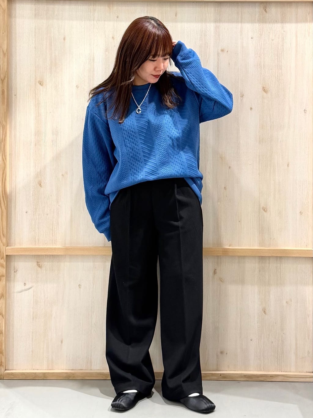 nanaさんの「THE SHOP TK｜【無地に飽きた方へ】ふくれジャカードスウェット　洗濯機OK/6色展開/ユニセックスでおすすめ！」を使ったコーディネート
