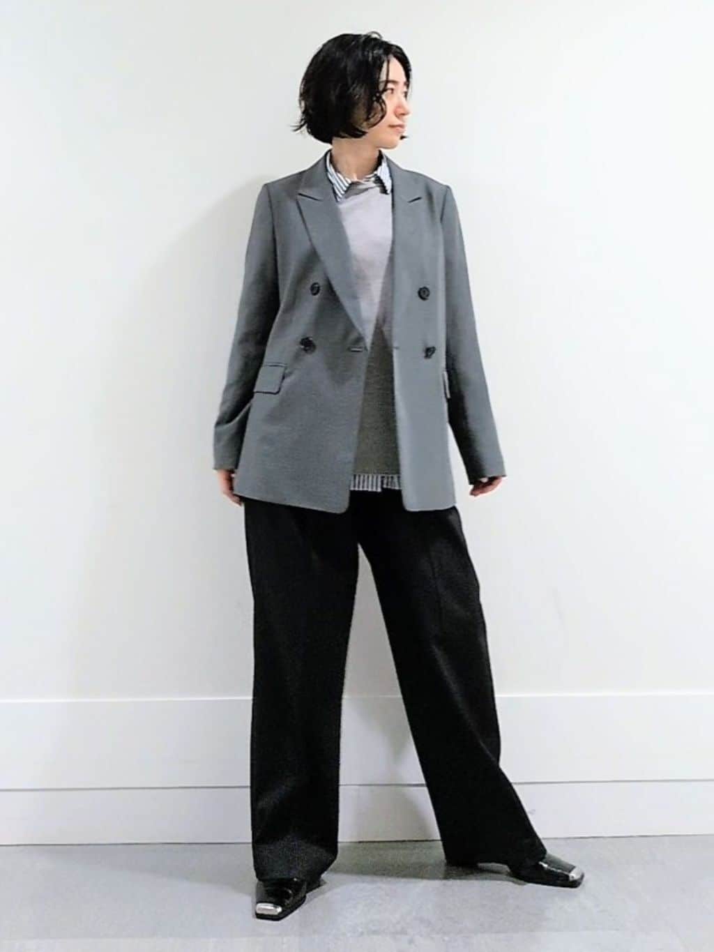 ミズタさんの「UNTITLED｜【8色展開/体型カバー】魅せるタイムレスニット」を使ったコーディネート