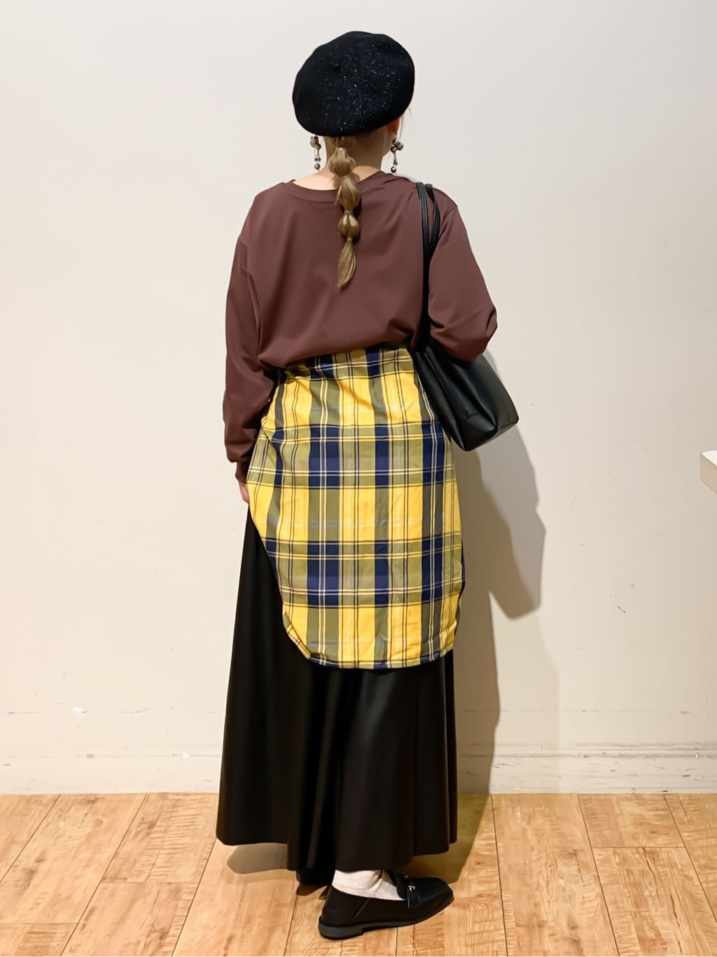MEGさんの「SHOO･LA･RUE｜【洗濯機可/S-LL】程よい抜け感 大人のチェックシャツ」を使ったコーディネート