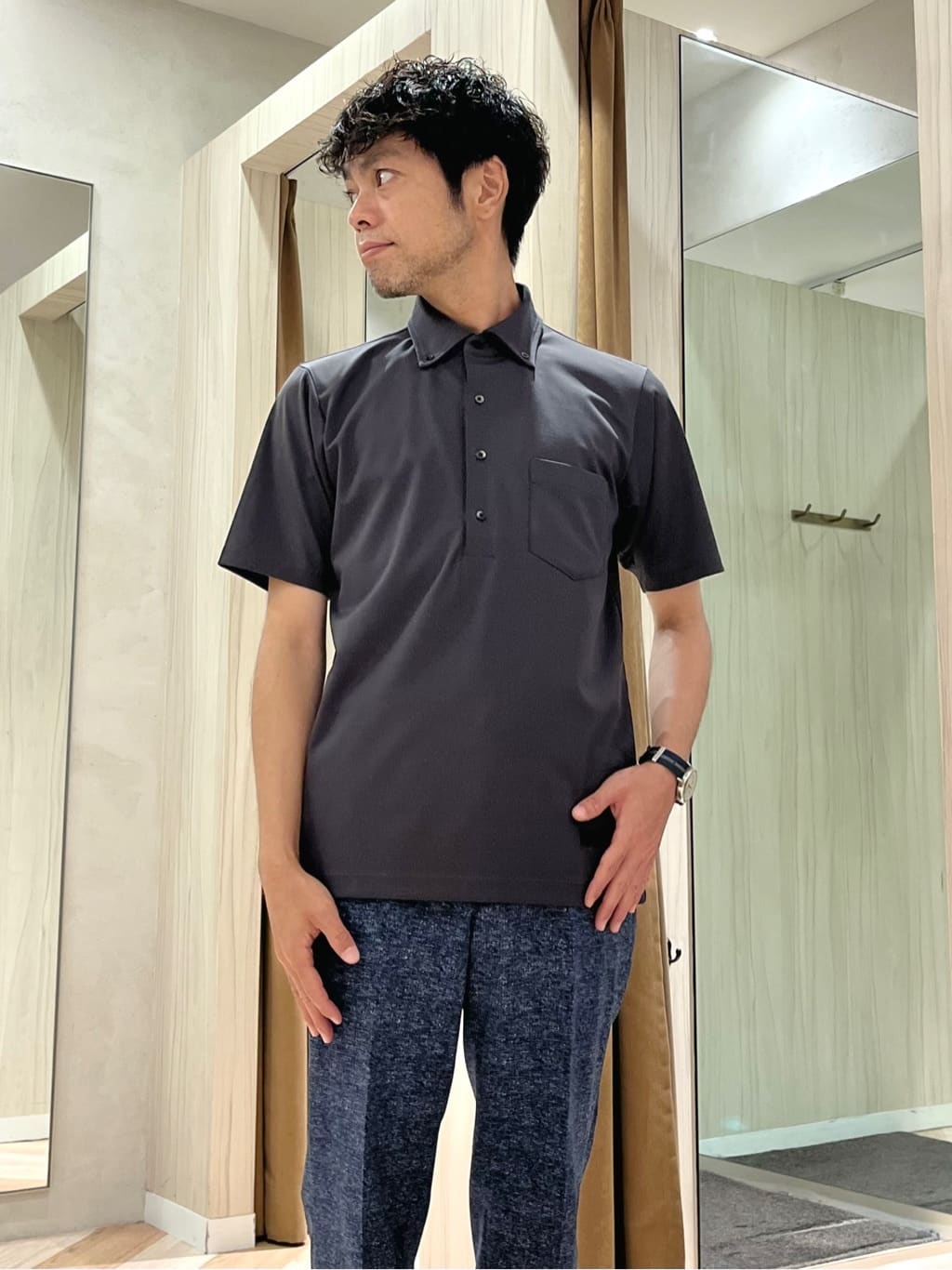 URAさんの「TAKEO KIKUCHI｜【抗菌防臭】COOL DOTS（R）ドビープリント パンツ」を使ったコーディネート