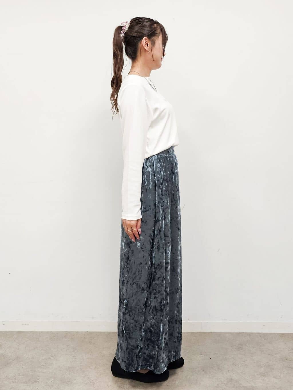 ゆゆさんの「SHOO･LA･RUE｜【S-LL】美しく見せる ボートネックロンT」を使ったコーディネート
