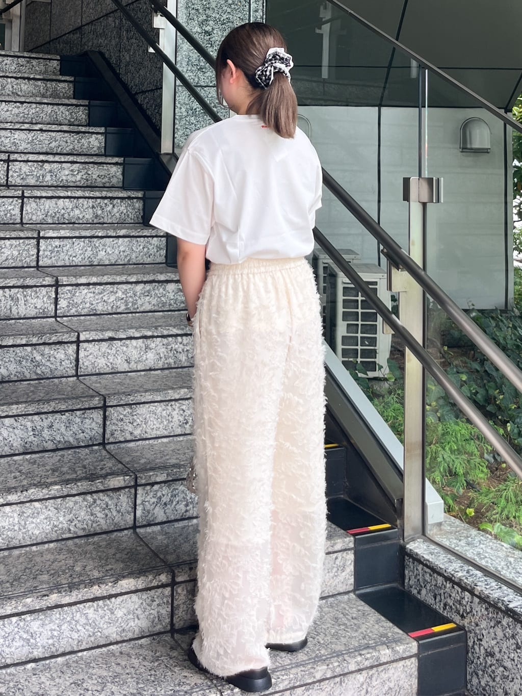 HANNAさんの「OPAQUE.CLIP｜【Pontre Studio／ポンレストゥディオ】別注グラフィックTシャツ」を使ったコーディネート