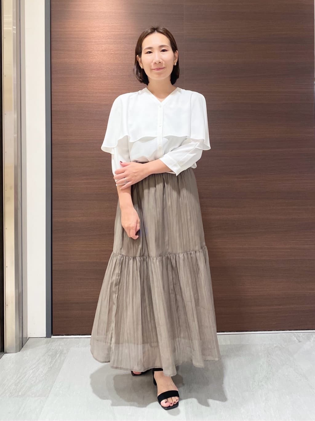 YUKARIさんの「INDIVI｜【軽く羽織れる！】ダブルジャケット」を使ったコーディネート