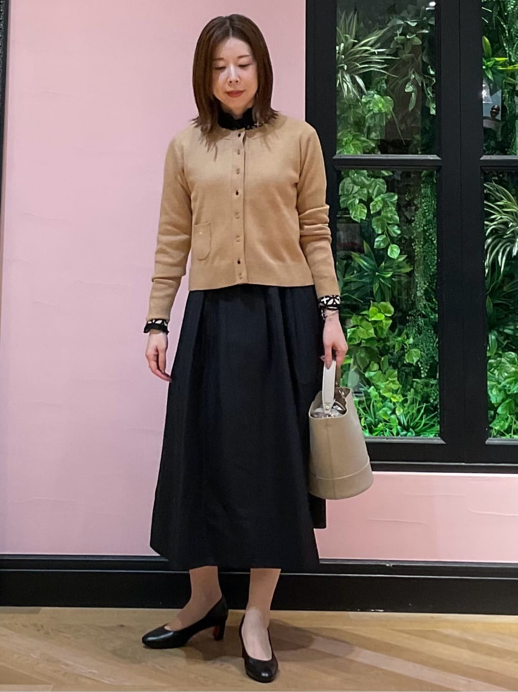 maruさんの「DRESSTERIOR｜【otonaMUSE5月号掲載】アーチフィットレザーパンプス」を使ったコーディネート