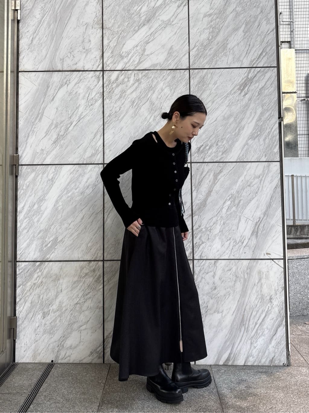 ayanoさんの「INDIVI｜センタージップフレアスカート」を使ったコーディネート