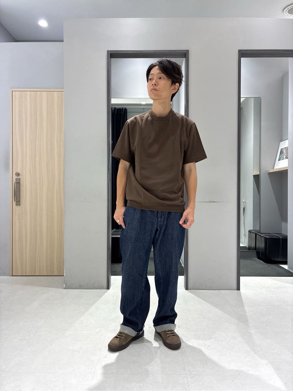 わいずみさんの「TAKEO KIKUCHI｜フルベジタンニンレザー バックパック」を使ったコーディネート