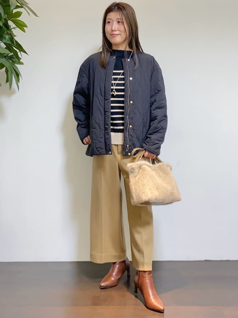 tomoさんの「UNTITLED｜ミニフェイクファーショルダー」を使ったコーディネート