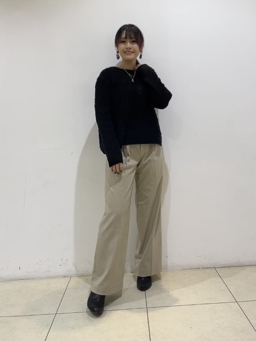 watanabeさんの「UNTITLED｜【ツイード調/コンパクト丈】ブークレーボートネックニット」を使ったコーディネート
