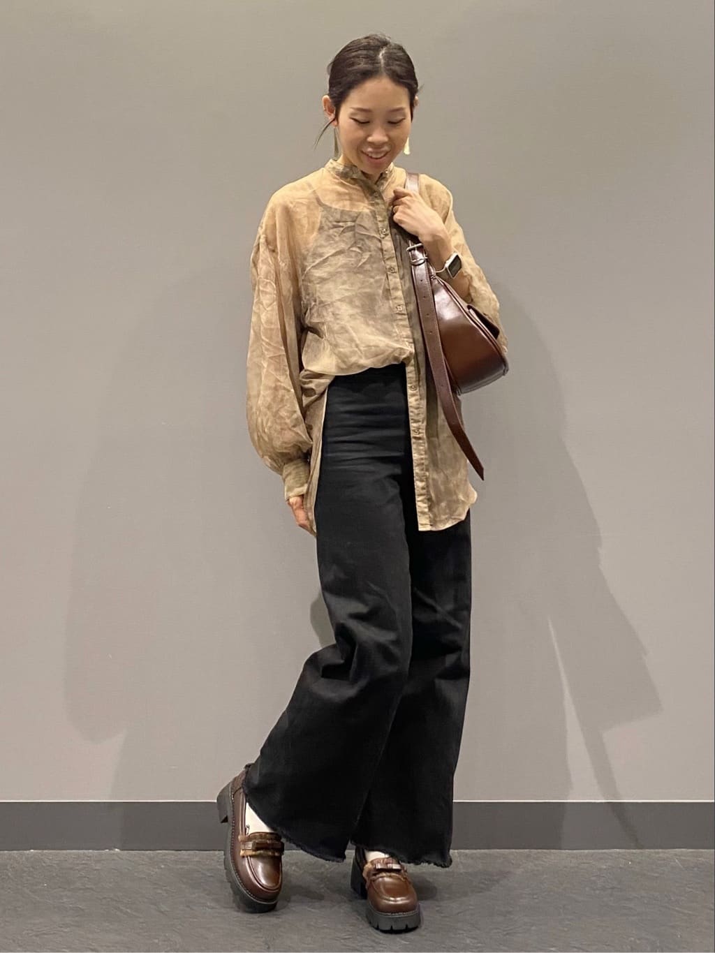 hiraさんの「ESPERANZA｜フリル付きリボンローファー」を使ったコーディネート