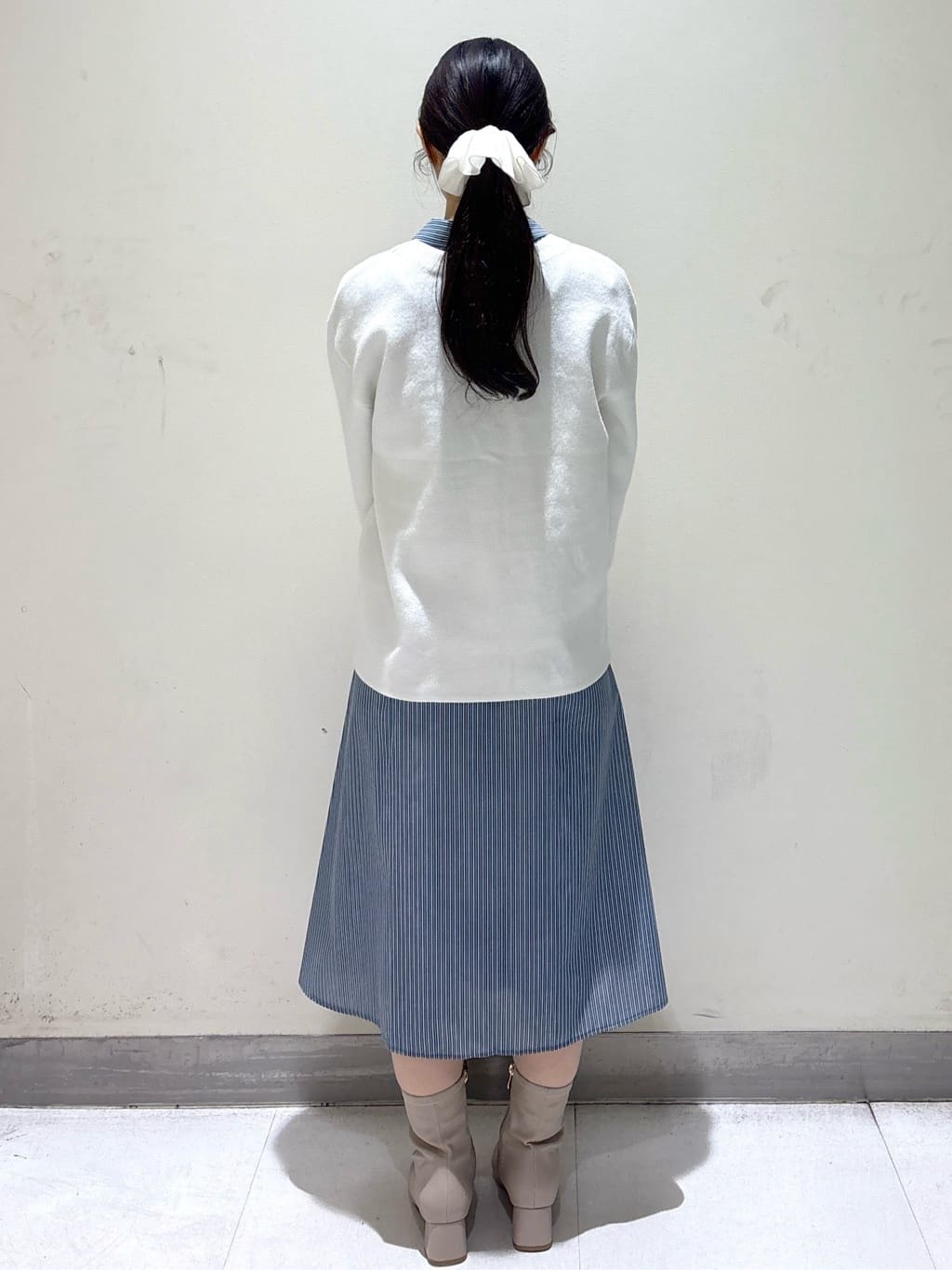 きみさんの「OPAQUE.CLIP｜ラメストライプシャツワンピース【洗濯機OK／イージーアイロン】」を使ったコーディネート