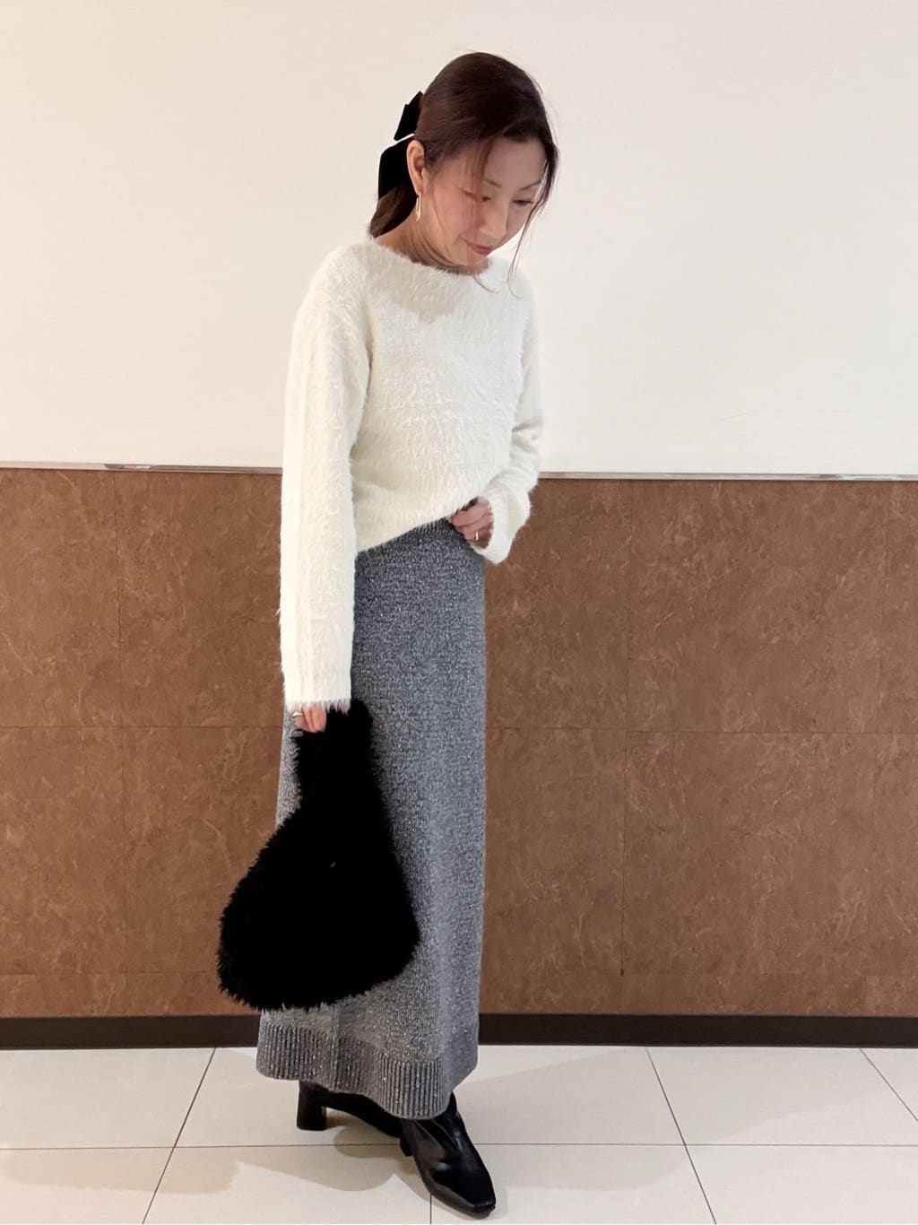 MAYUMIさんの「OPAQUE.CLIP｜ラメシャギーニット【洗濯機OK】」を使ったコーディネート