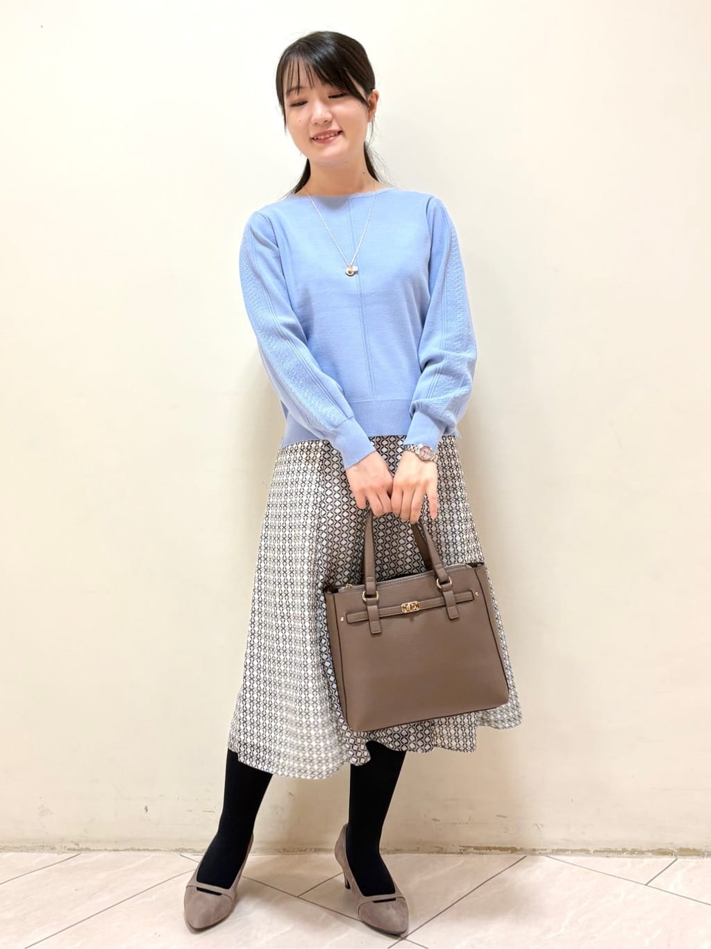mikiさんの「Reflect｜【選べる6色／長く着られる◎】ボートネックニット」を使ったコーディネート