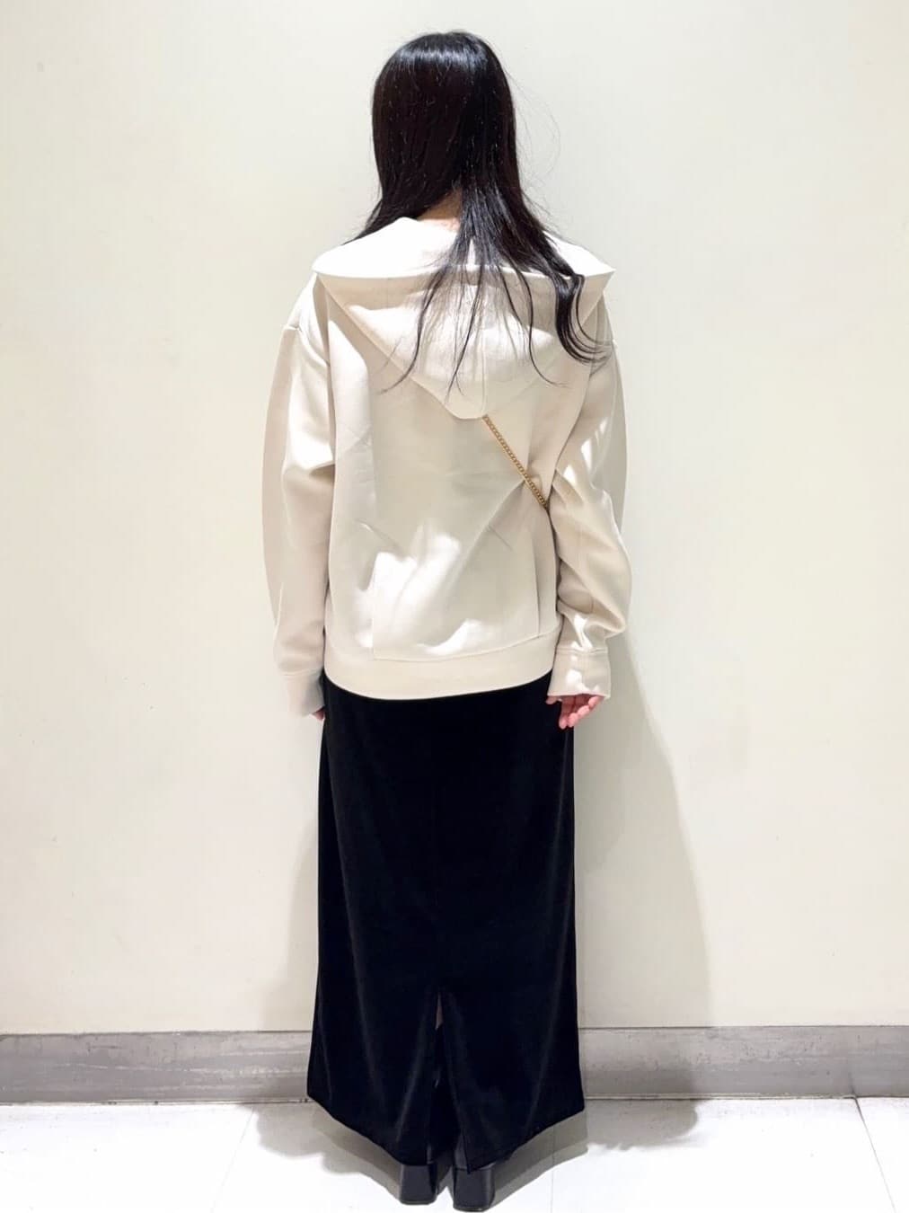 きみさんの「OPAQUE.CLIP｜フロッキーチュールトップス【洗濯機OK】」を使ったコーディネート