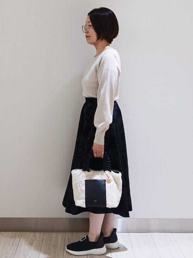 KaHoさんの「index｜フラワータックフレアスカート【洗濯機OK／イージーアイロン／防シワ】」を使ったコーディネート