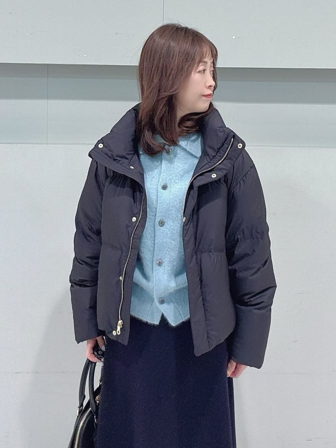 makiさんの「UNTITLED｜【トレンド/撥水機能/防寒】ショートダウンコート」を使ったコーディネート