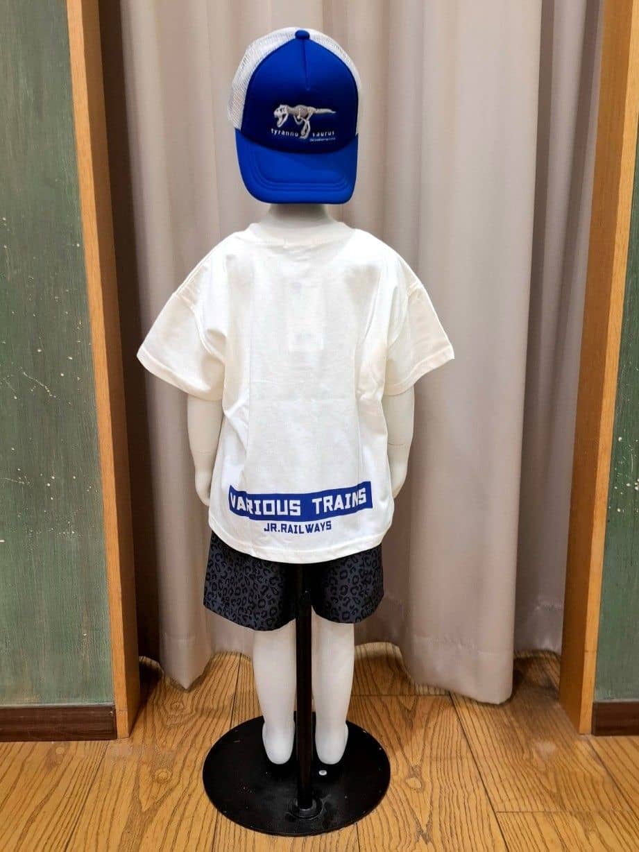 haruさんの「SHOO･LA･RUE｜【100-150cm/撥水】サイドポケット総柄ハーフパンツ」を使ったコーディネート