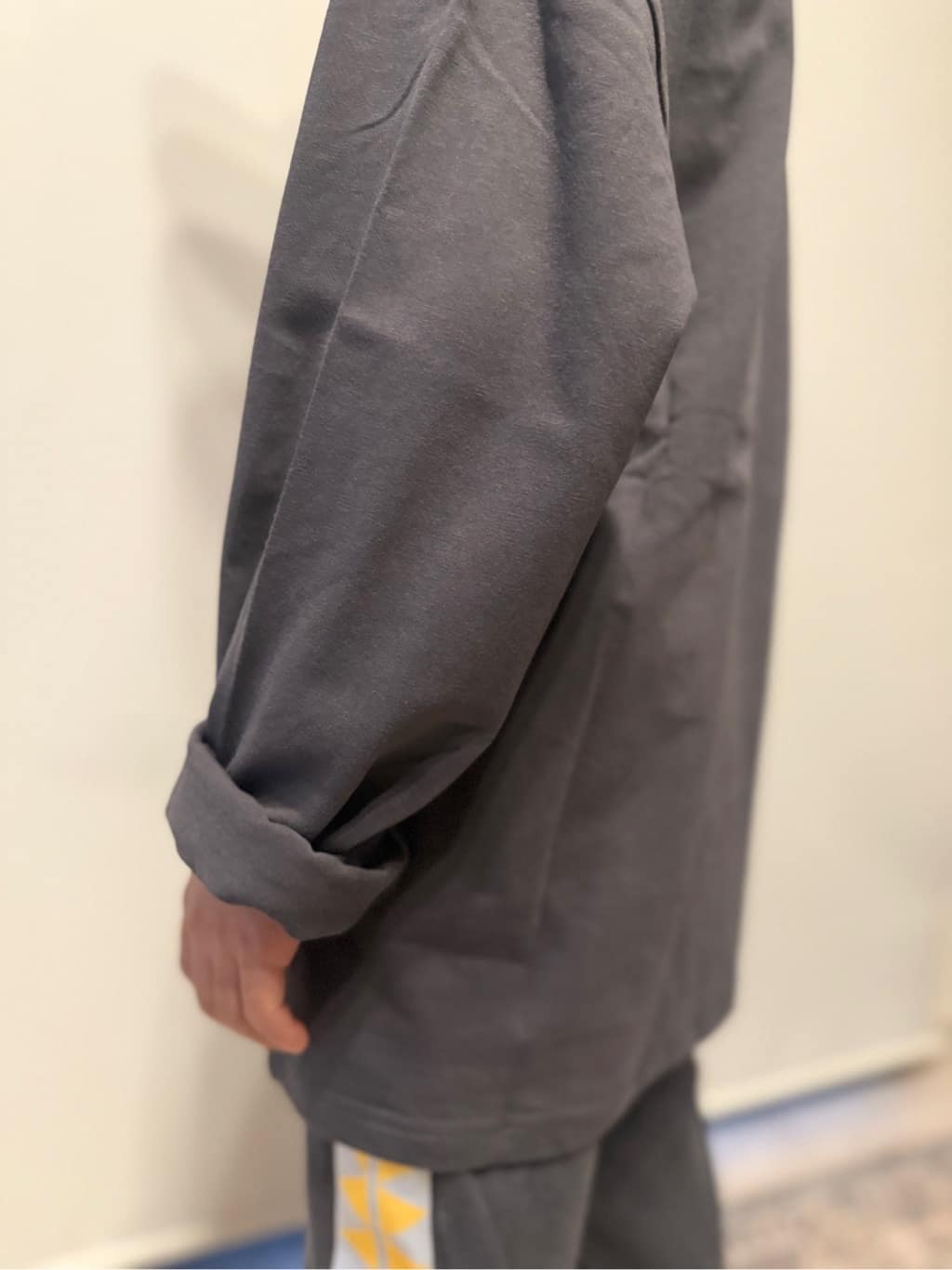 chさんの「THE SHOP TK｜【110－160／6色展開】コットン長袖Ｔシャツ/洗濯機OK」を使ったコーディネート