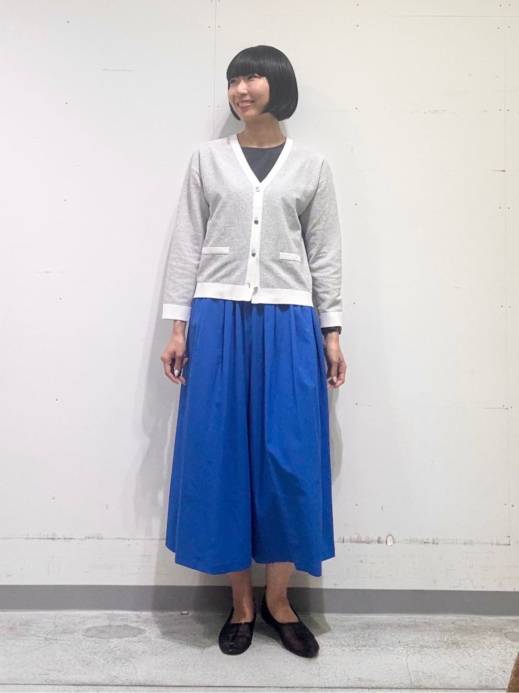 naoさんの「INDIVI｜【軽く羽織れる/洗える】ジャケット風カーディガン」を使ったコーディネート