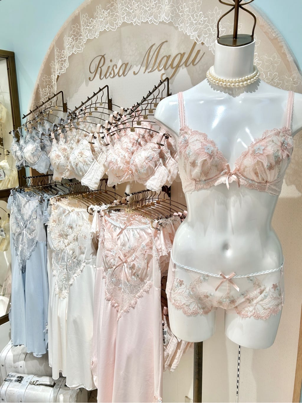 ichiさんの「Risa Magli｜セレスティナ ブラジャー (D-F) ＜V Make Type＞」を使ったコーディネート