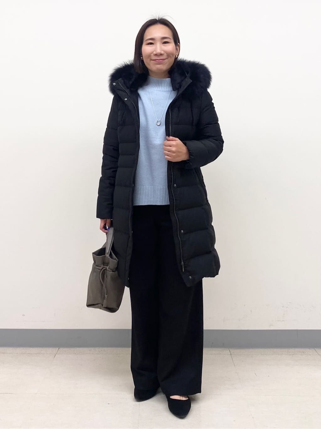 YUKARIさんの「INDIVI｜【冬ニット人気NO．1！／カシミヤ混】ミドルゲージハイネックニット」を使ったコーディネート