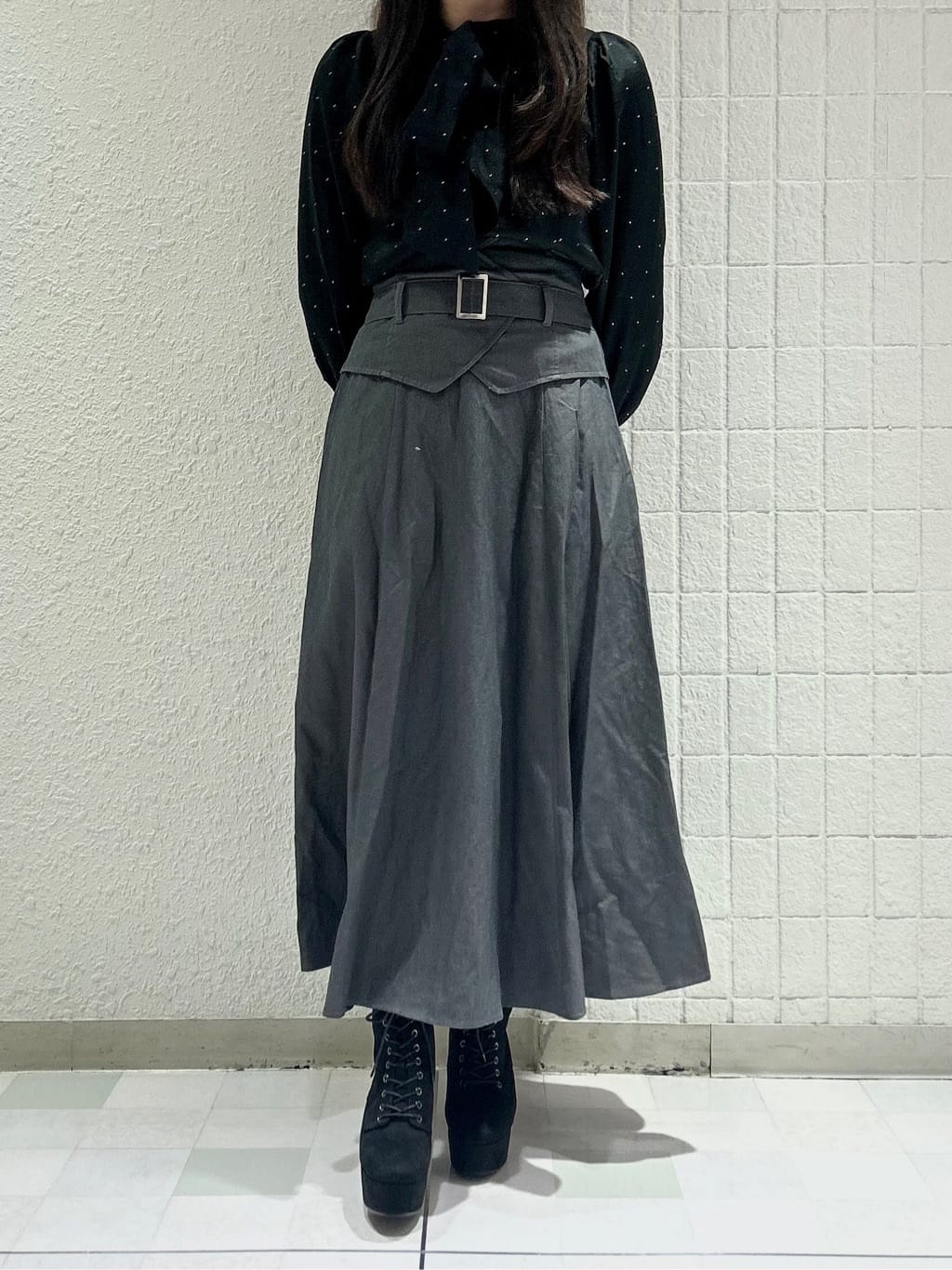 takeさんの「ESPERANZA｜【ラク盛り／ショートブーツ】リピーター続出／脚長美脚　厚底レースアップブーツ」を使ったコーディネート