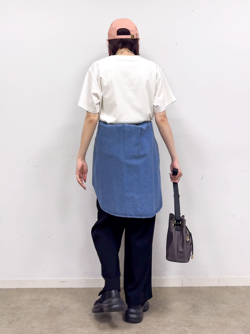 𝐜𝐡𝐢𝐤𝐚さんの「SHOO･LA･RUE｜【S-LL/ひんやり/UV】選べる6柄でそれぞれ欲しくなる プリントTシャツ」を使ったコーディネート