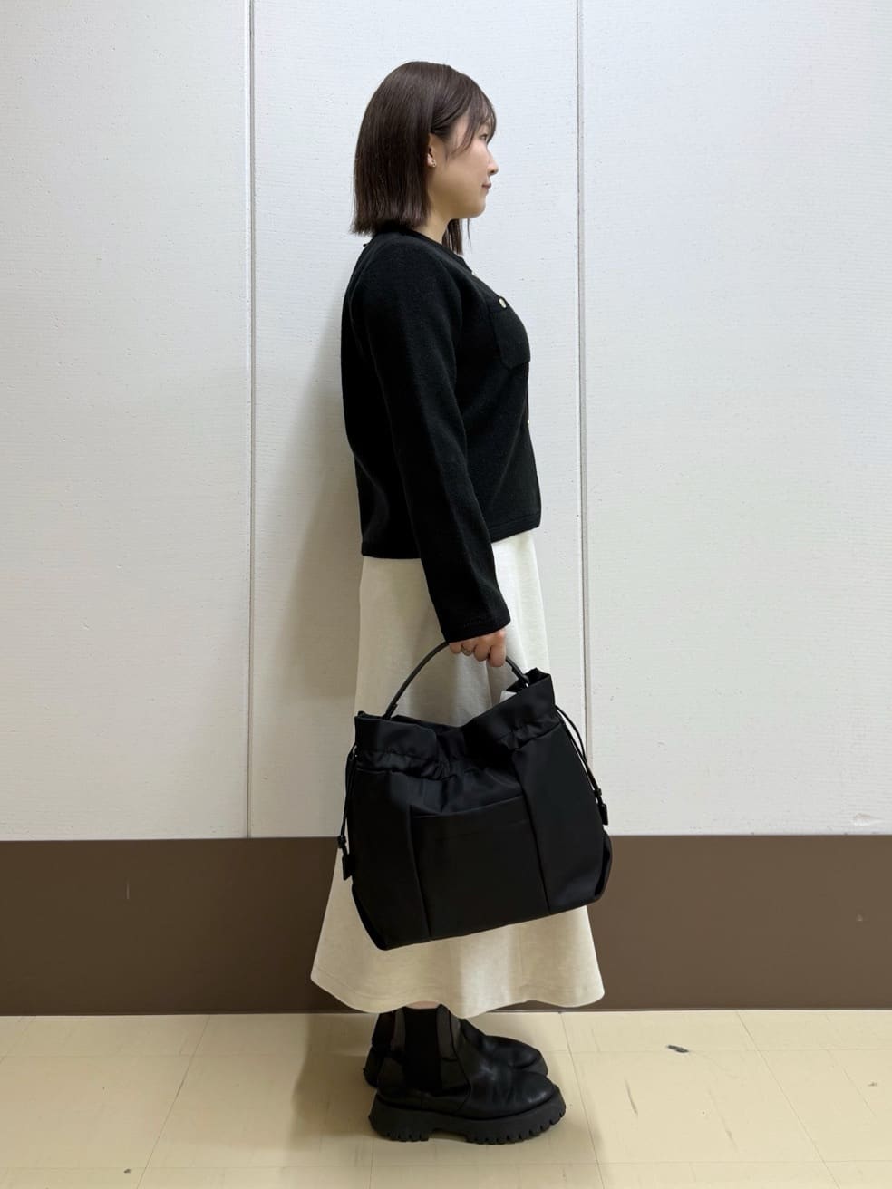 Rikoさんの「INDIVI｜【ミニブークレ素材】ジャケットライクカーディガン」を使ったコーディネート