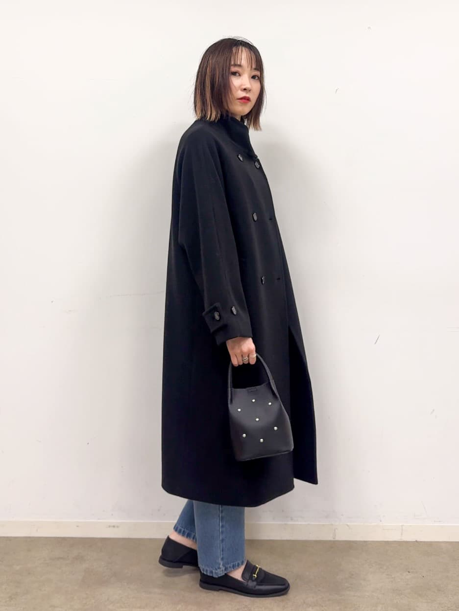 𝐜𝐡𝐢𝐤𝐚さんの「SHOO･LA･RUE｜【S-LL】程よくゆったりな 柔らかデニムテーパードパンツ」を使ったコーディネート