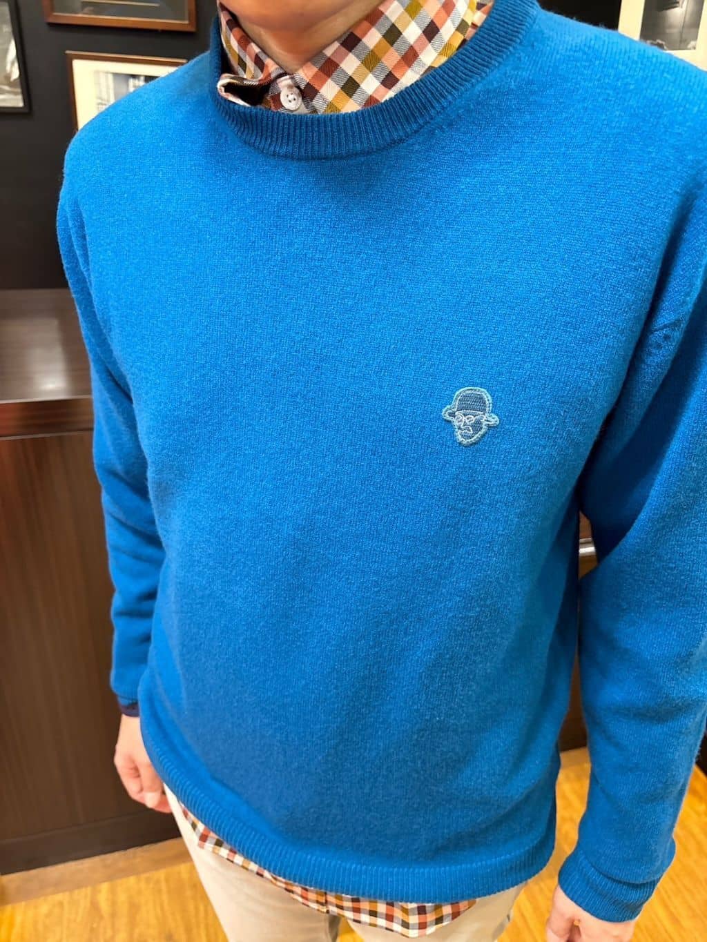 moritaさんの「TAKEO KIKUCHI｜【Air Palette Knit】ワンポイント カラーニット プルオーバー」を使ったコーディネート
