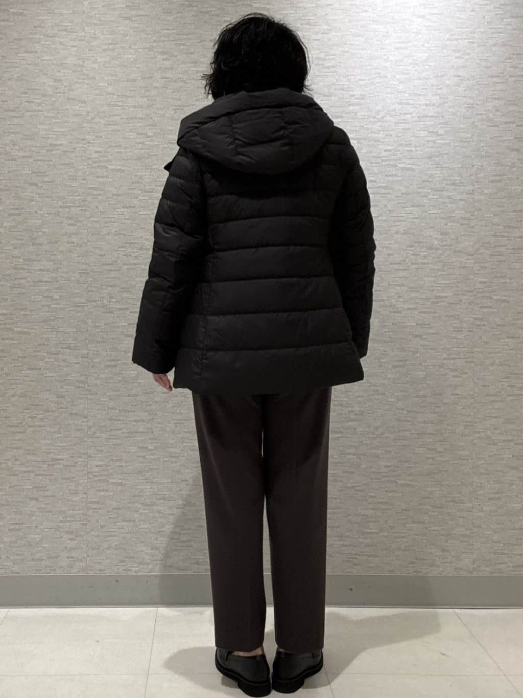 KOJIMAさんの「Reflect｜【SS-4Lサイズ】フーデッドミドルダウンコート」を使ったコーディネート